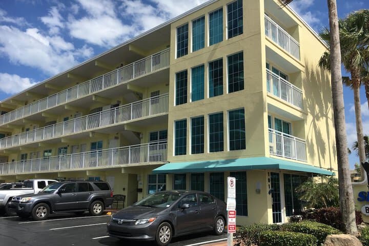 Sea Shells Beach Club photo 4