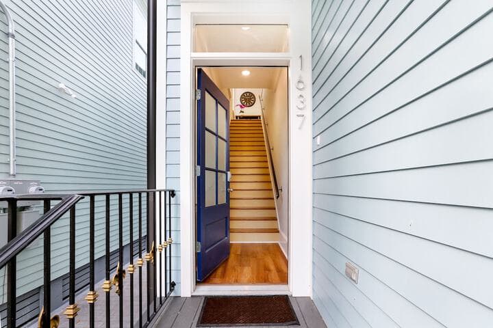 5BR Steps to St. Charles by Hosteeva photo 4