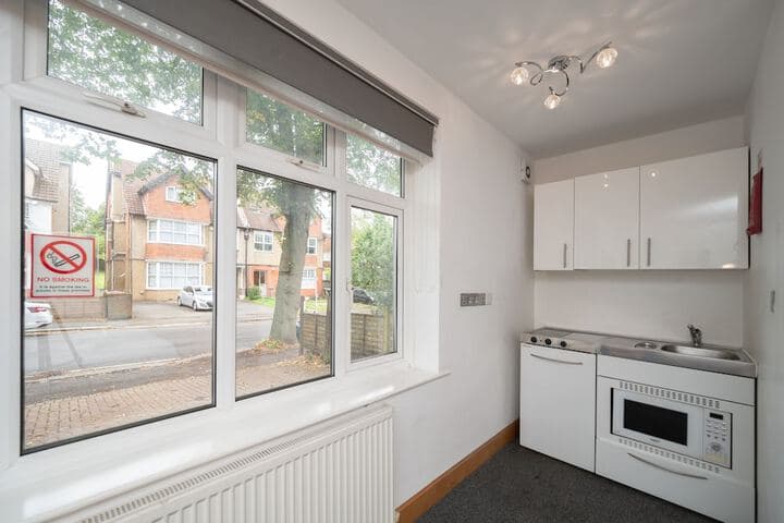 Flexistay Aparthotel Sutton photo 3