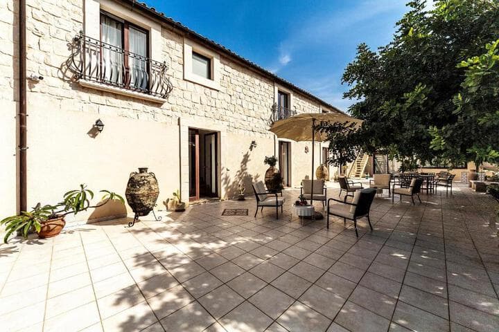 Cava dʼAliga destination view