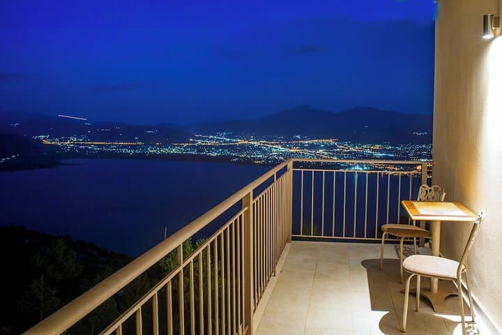 Arktos hotel photo 3
