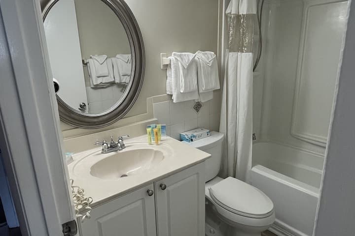Tropic Shores Resort photo 4