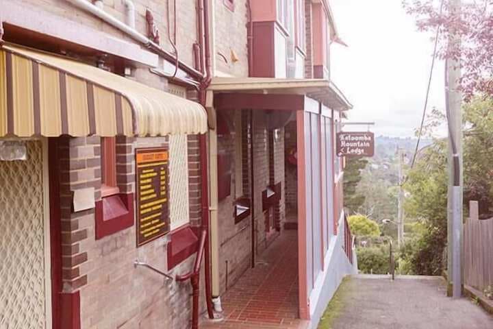 Katoomba Mountain Lodge photo 4