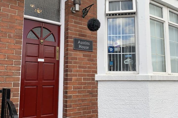 Austins Self Service Guest House photo 3