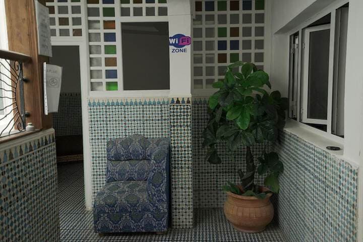 White&Blue Hostel photo 2