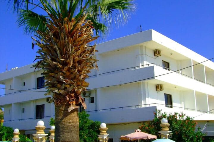 Antonios Hotel photo 2