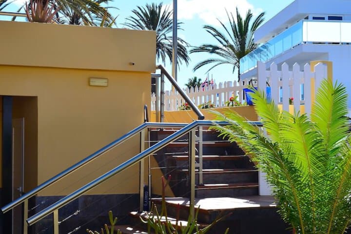 Apartamentos Oasis Maspalomas photo 2