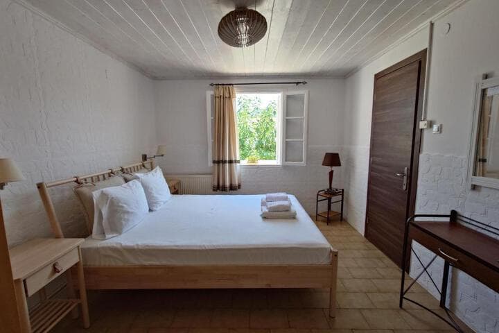 Elena Apartments photo 2