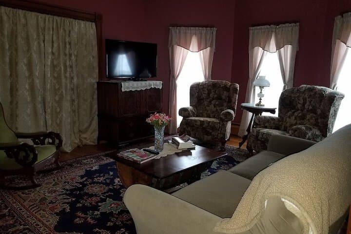 The Fox&the Grapes Bed & Breakfast photo 3