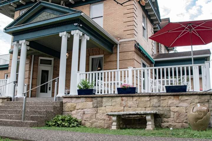 Elk River Hotel & Cafe photo 4