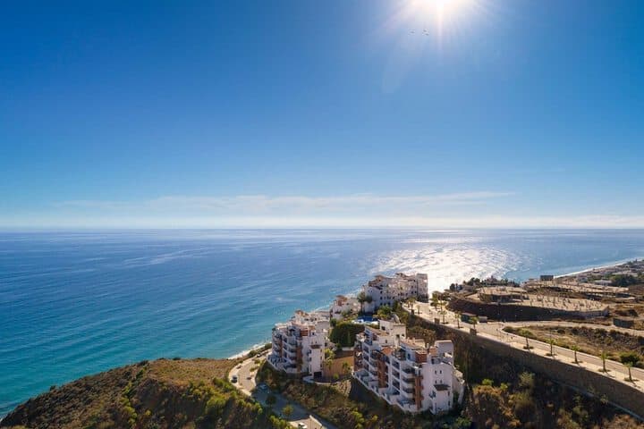 Olée Nerja Holiday Rentals by Fuerte Group photo 2
