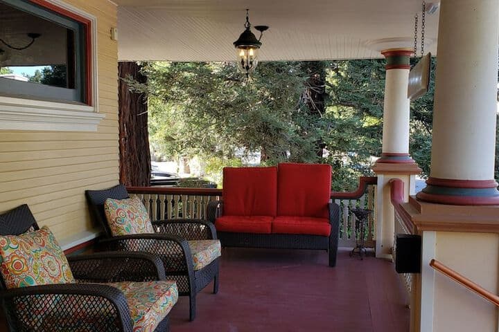 Cabernet House An Old World Inn photo 4