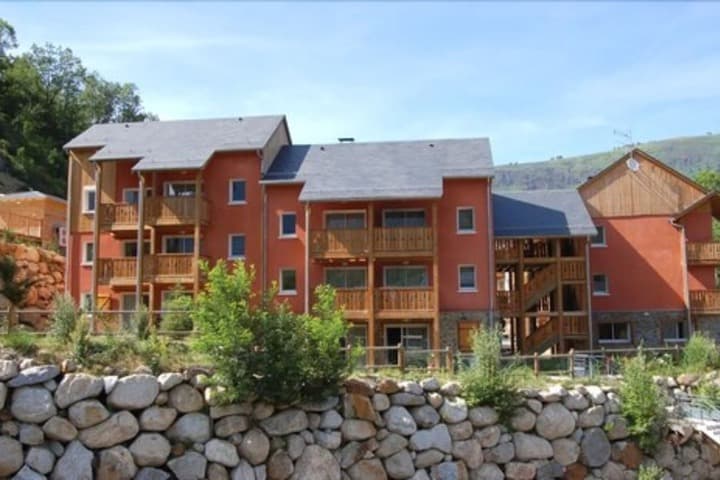 Domaine de la Vallée dAx photo 2
