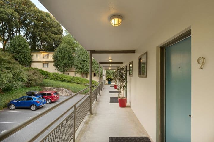 BCA Furnished Apartments photo 2