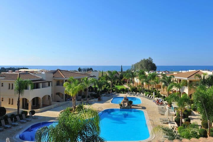 Mandria destination view