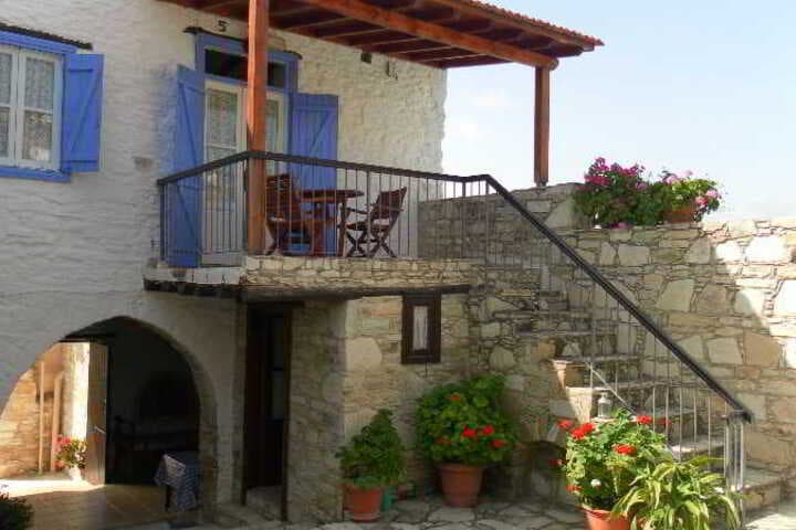 Traditional Village Houses Skarinou photo 4