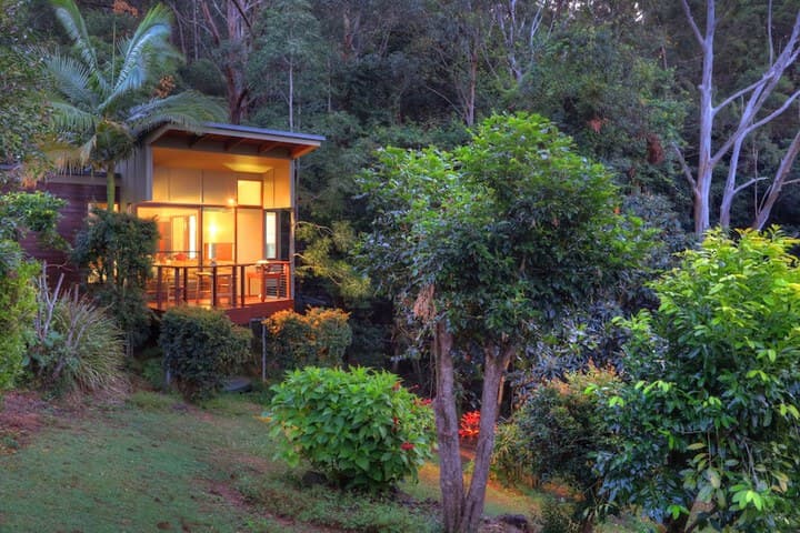 Montville Oceanview Cottages photo 4
