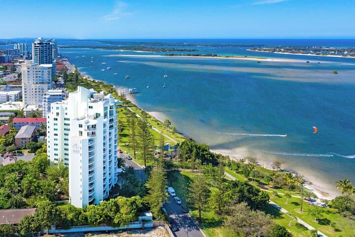 Crystal Bay on the Broadwater photo 5