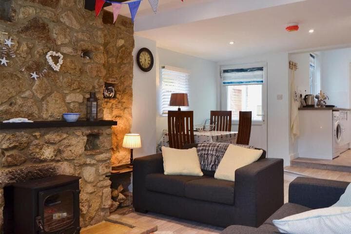 Horseshoe Cottage photo 2