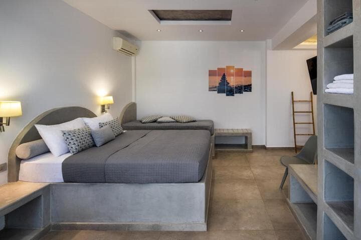 Potamida Suites photo 2