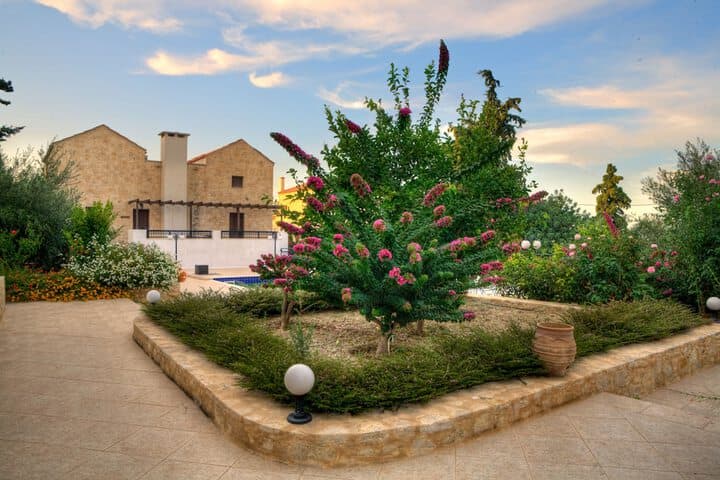 Douliana Villas photo 3