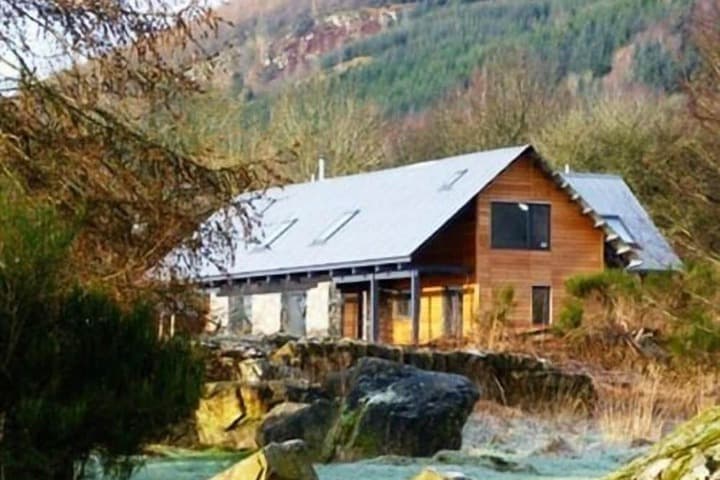 The Steading photo 4