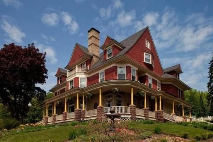 Old Rittenhouse Inn photo 3