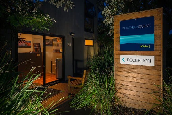 Southern Ocean Villas photo 5