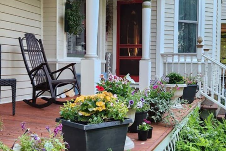 Oaklawn Inn LLC photo 3