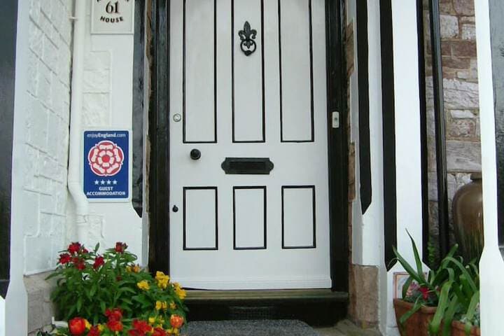 Ashleigh House photo 4