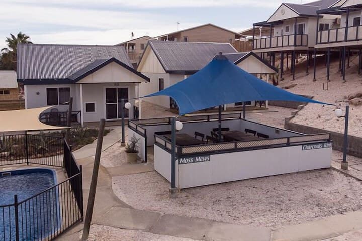 Oceanside Village photo 4
