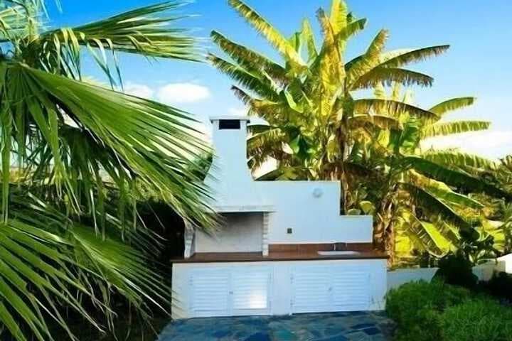 Aura Holiday Villas photo 5