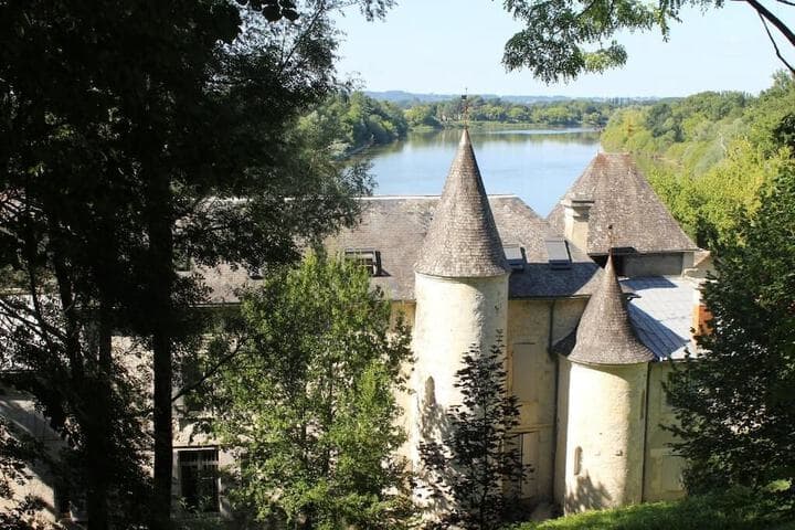 Earl Vignobles Fournier destination view