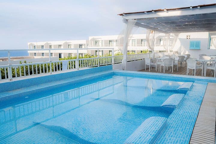 Aparthotel Beach Club photo 4