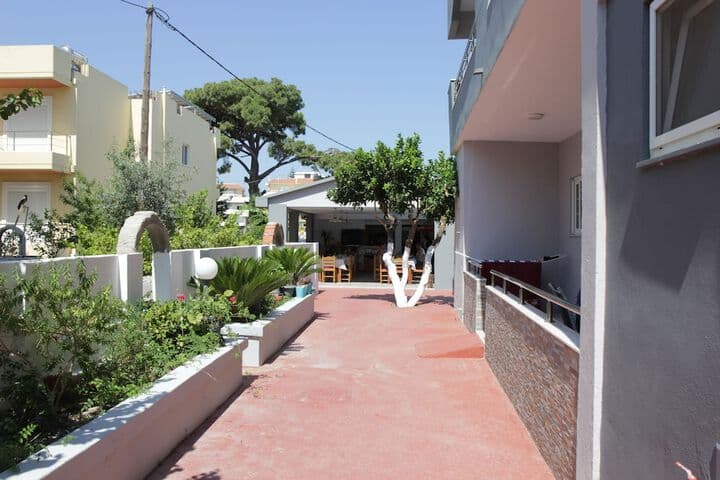 Platoni Elite Apartments photo 2