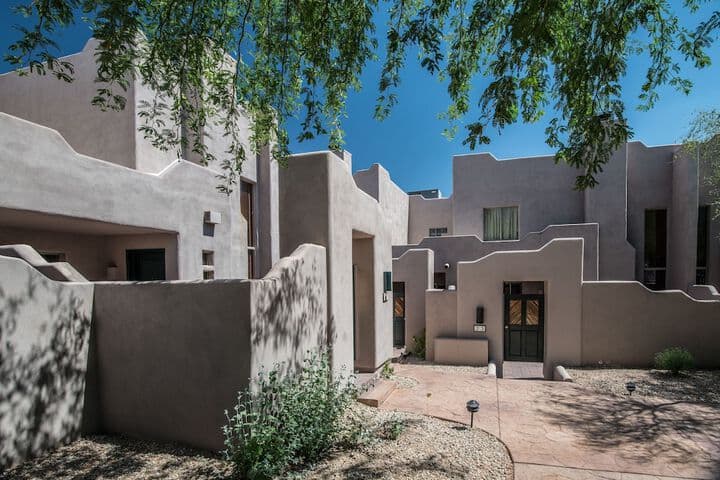 Villas of Cave Creek photo 2