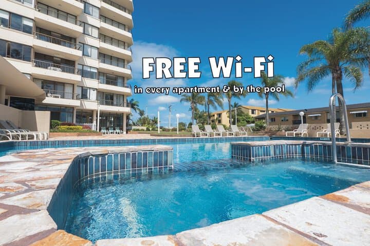Southern Cross Beachfront Holiday Apartments photo 4