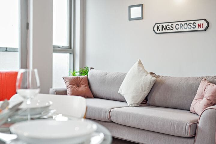 2 Bed Cozy Apartment near Regents Park with WiFi photo 5