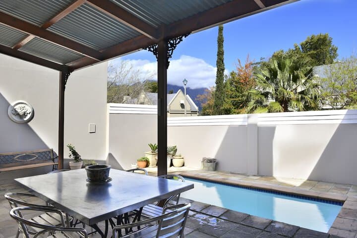 La Gratitude Guest House photo 2