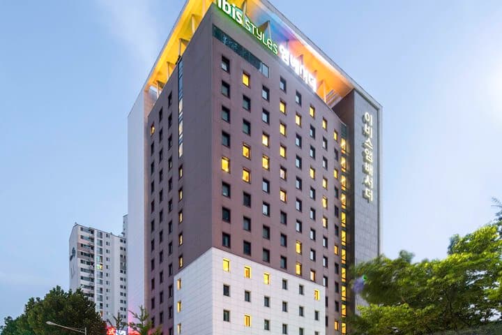 ibis Styles Ambassador Seoul Gangnam photo 2