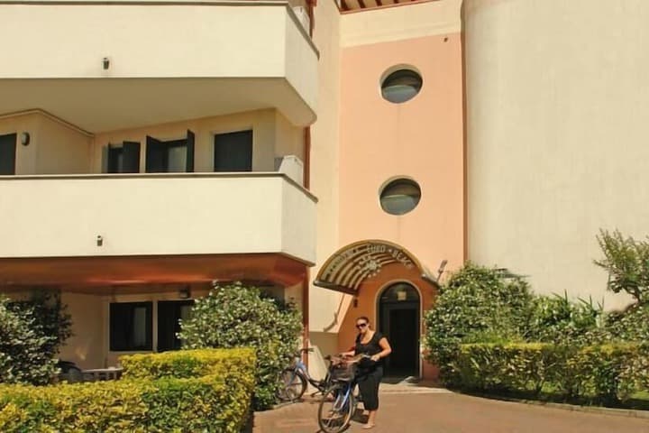 Eurobeach Residence photo 3