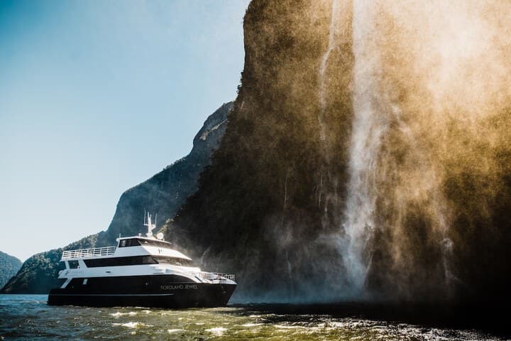 Fiordland Discovery photo 4