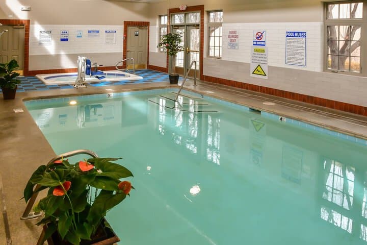 Fort Marcy Hotel Suites by All Seasons Resort Lodging photo 4