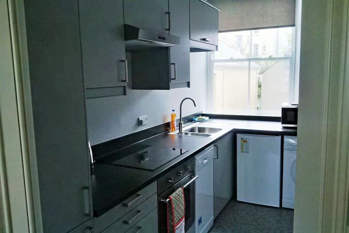 Glenholme Apartments photo 3