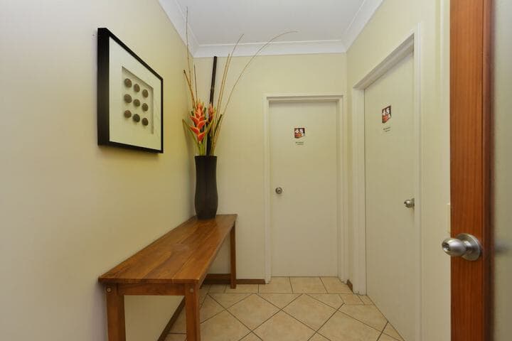 Seascape Holidays Hibiscus Apartment photo 3