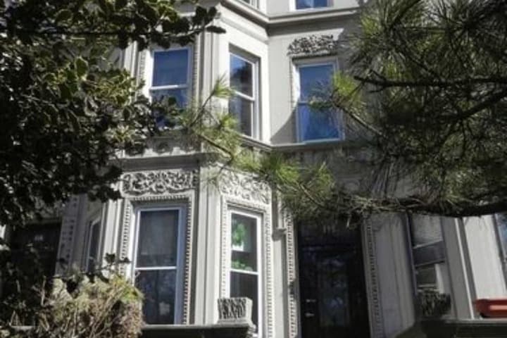 Parkside Bed & Breakfast photo 2