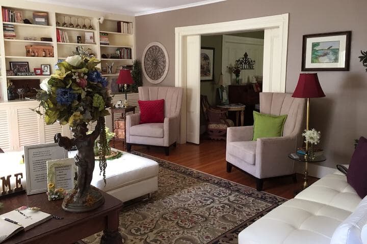 18 Vine Inn & Carriage House photo 5