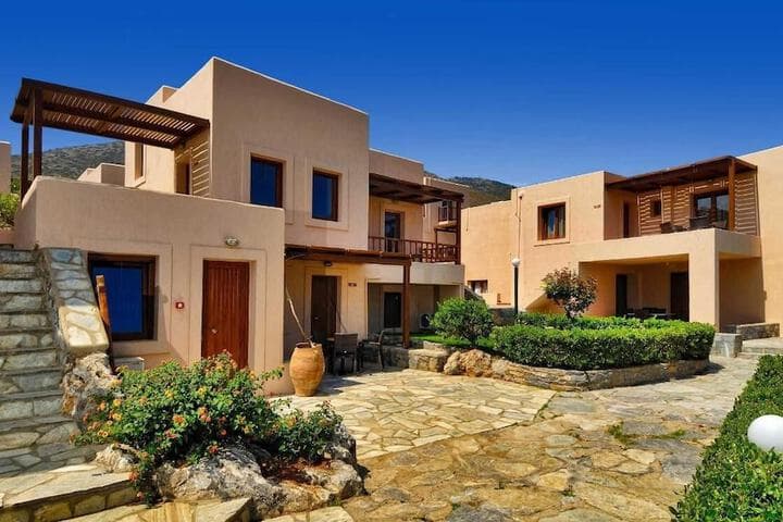 Ida Village I & II photo 4