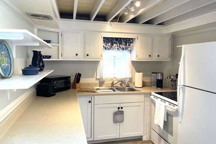 The Harbor Inn photo 3