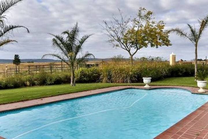 Battlefields Country Lodge photo 3